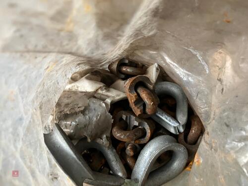 BAG OF WIRE CATCHES