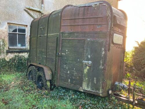 VINTAGE RICE HORSEBOX (S/R)