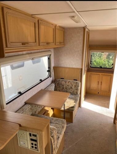 1996 BAILEY RANGER CARAVAN