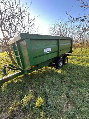 2000 RICHARD WESTON 8TON GRAIN TRAILER