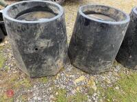 3 RUMENCO MINERAL LICK HOLDERS - 7