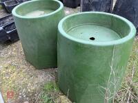 2 RUMENCO MINERAL LICK HOLDERS - 7