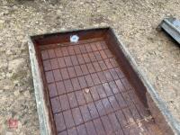 GALVANISED CATTLE FOOTBATH - 5