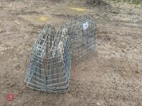 5 MESH HOOK OVER SHEEP HAY FEEDERS - 2
