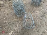 5 MESH HOOK OVER SHEEP HAY FEEDERS - 6