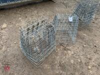 5 MESH HOOK OVER SHEEP HAY FEEDERS - 2