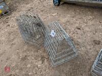 5 MESH HOOK OVER SHEEP HAY FEEDERS - 6