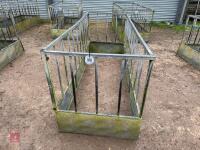 GALVANISED RECTANGULAR FEEDER