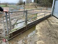 IAE 5.75M SHEEP FEED BARRIER - 13