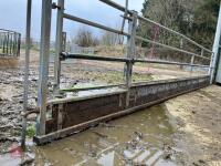 IAE 5.75M SHEEP FEED BARRIER - 18