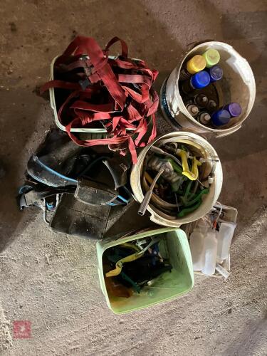 MIXED ANIMAL HUSBANDRY EQUIPMENT