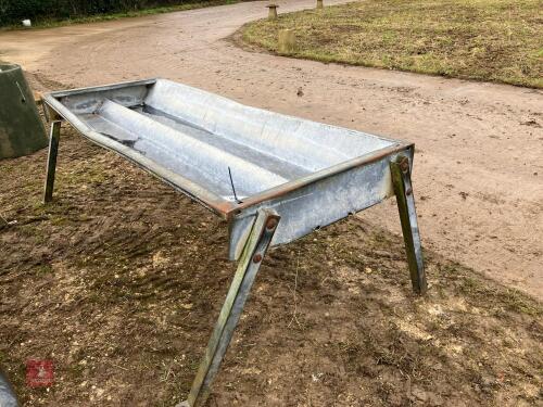 8' FREESTANDING GALVANISED FEED TROUGH