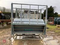 ADVANTAGE 1800HD 3IN1 FEEDER - 4