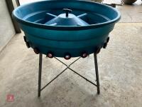 20 TEAT STALLION CALF FEEDER - 4
