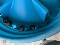 20 TEAT STALLION CALF FEEDER - 6