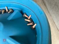 20 TEAT STALLION CALF FEEDER - 5