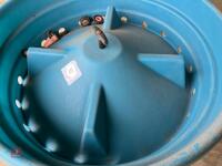 20 TEAT STALLION CALF FEEDER - 3