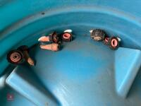 20 TEAT STALLION CALF FEEDER - 4