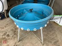 20 TEAT STALLION CALF FEEDER - 2