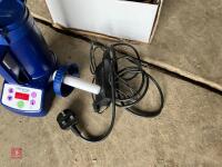 DAIRYMAC SUPERTHAW SEMEN WARMER - 4
