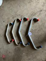4 GALVANISED KICK BARS
