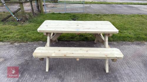 1.6M GARDEN PICNIC TABLE