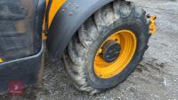 2011 JCB 541-70 TELEHANDLER - 16