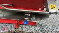 2002 KUHN MDS1141 FERTILISER SPINNER - 2