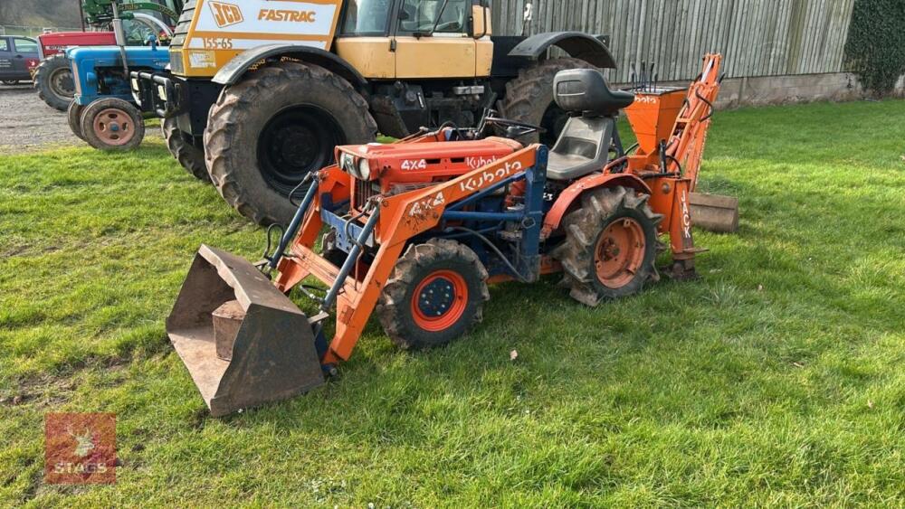 KUBOTA 4 X 4 TRACTOR & BACKHOE