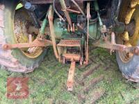 1990 JOHN DEERE 2650 2WD TRACTOR - 12