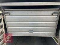 IFOR WILLIAMS TA5G-10 LIVESTOCK TRAILER - 16