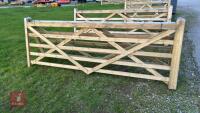 10' 10'' WOODEN FIELD GATE