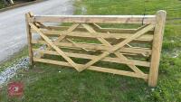 8' 10'' WOODEN FIELD GATE - 2