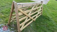 8' 10'' WOODEN FIELD GATE - 3