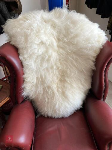 EXMOOR HORN SHEEPSKIN RUG