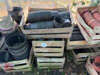 QTY OF 12CM ROUND PLANT POTS