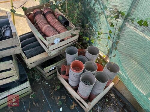 QTY OF MIXED ROUND PLANT POTS