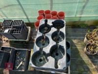 LARGE QTY OF 6 ROUND POT HOLDERS - 2