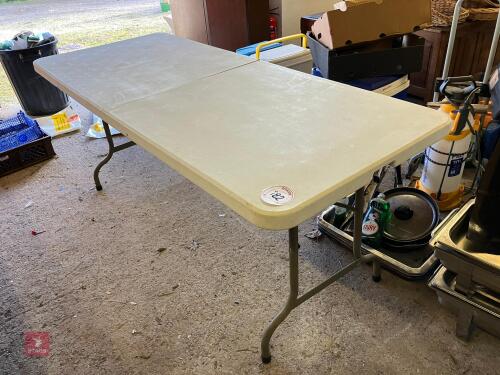 3 WHITE FOLDING TABLES (182)
