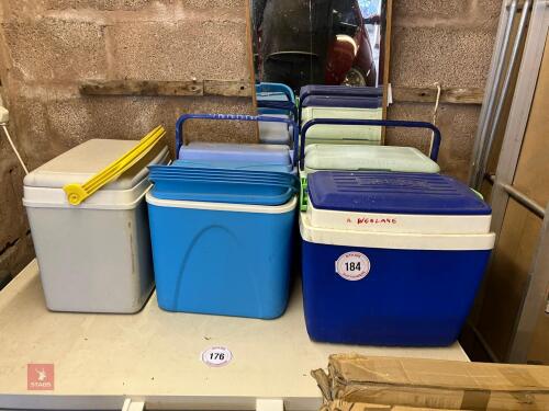 5 COOL BOXES (184)