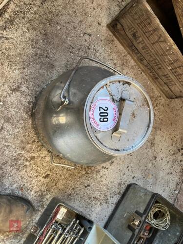 STAINLESS STEEL MILK BUCKET (209)