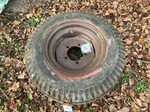 10.0/75-15.3 WHEEL & TYRE (115)