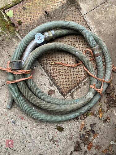 VACUUM HOSE (134)