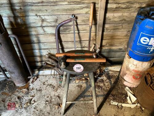 HAMMERS, HOOKS & SNIPS (152)