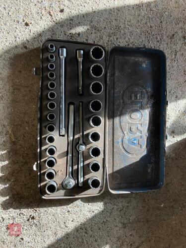 ELORA SOCKET SET (218)