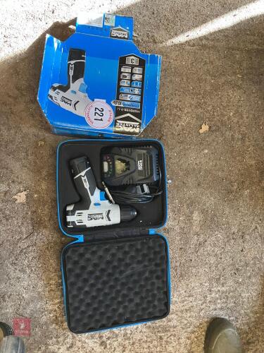MACALLISTER MEDD CORDLESS DRILL (221)