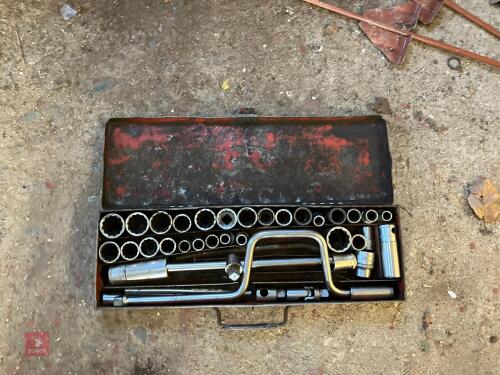 1/2'' SOCKET SET (230)
