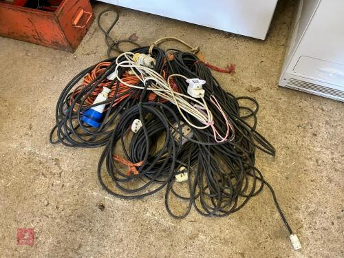 LARGE QTY OF ELECTRIC CABLE (234)
