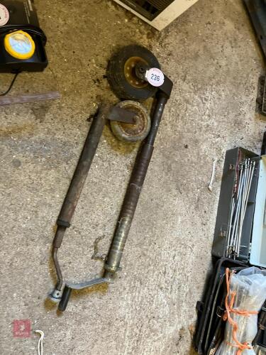 2 TRAILER JOCKEY WHEELS (236)