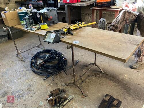 2 X TRESTLES & WOODEN TABLE TOP (293)